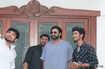Karnataka Fans Meets Prabhas